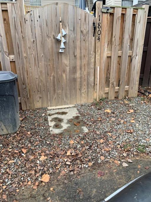 Hidden Gem Near Downtown Frederick And Shopping Apartment Exterior photo
